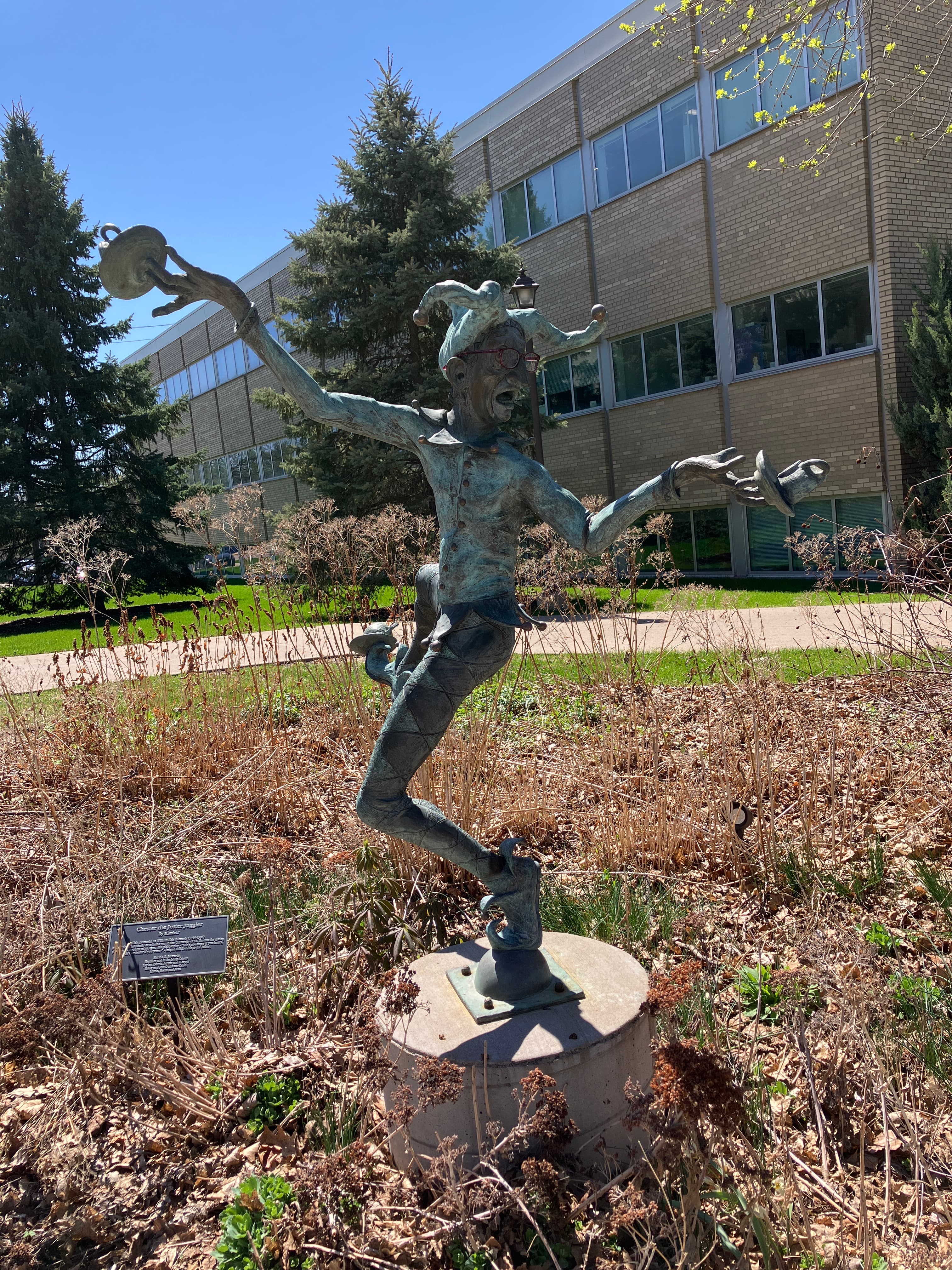 Chester the Jester Juggler