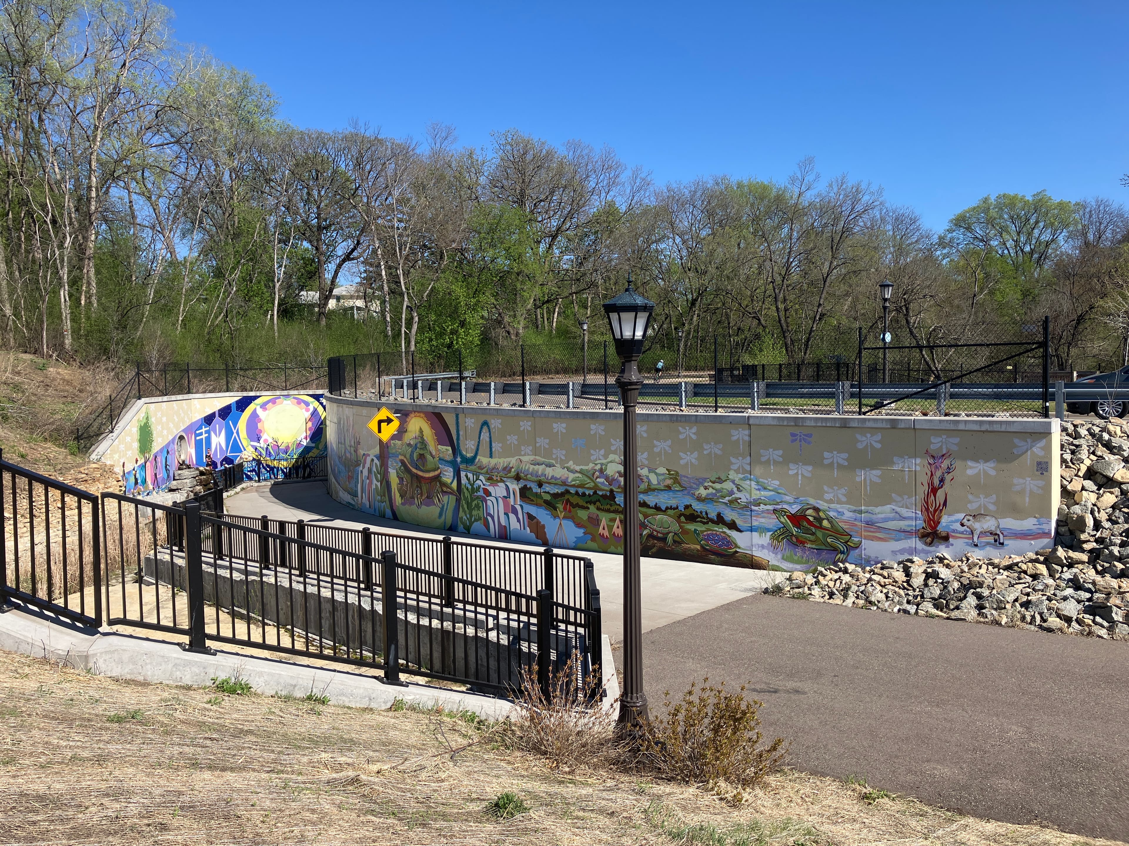 Uŋčí Makhá Mural