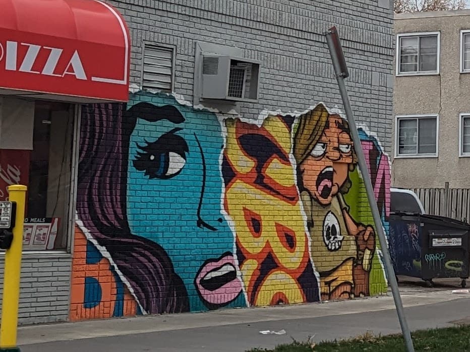 Uptown Pizza mural