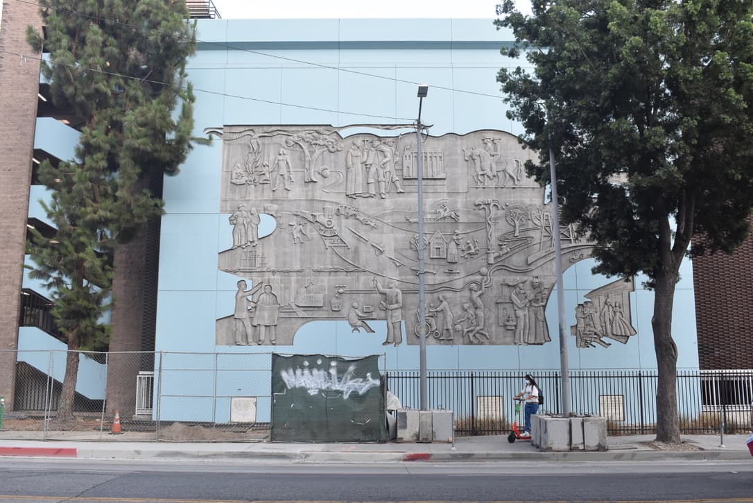 Public Art "The Evolution of Los Angeles"
