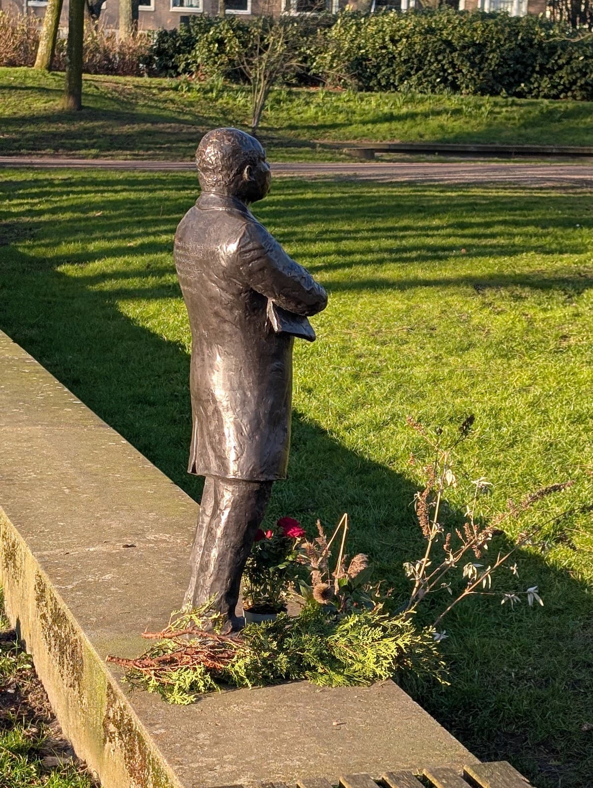Martin Luther King bronze sculpture