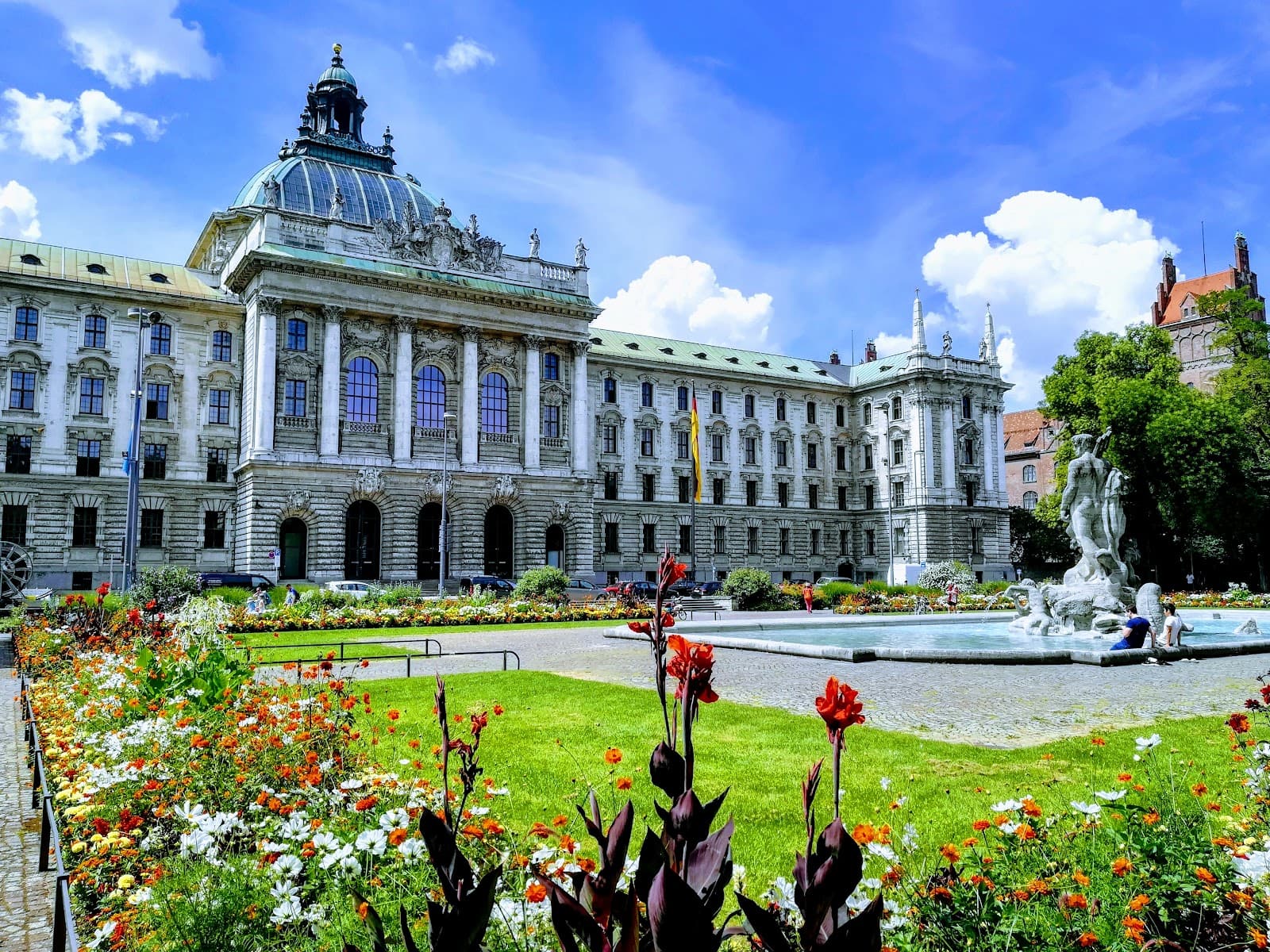 Public art in München