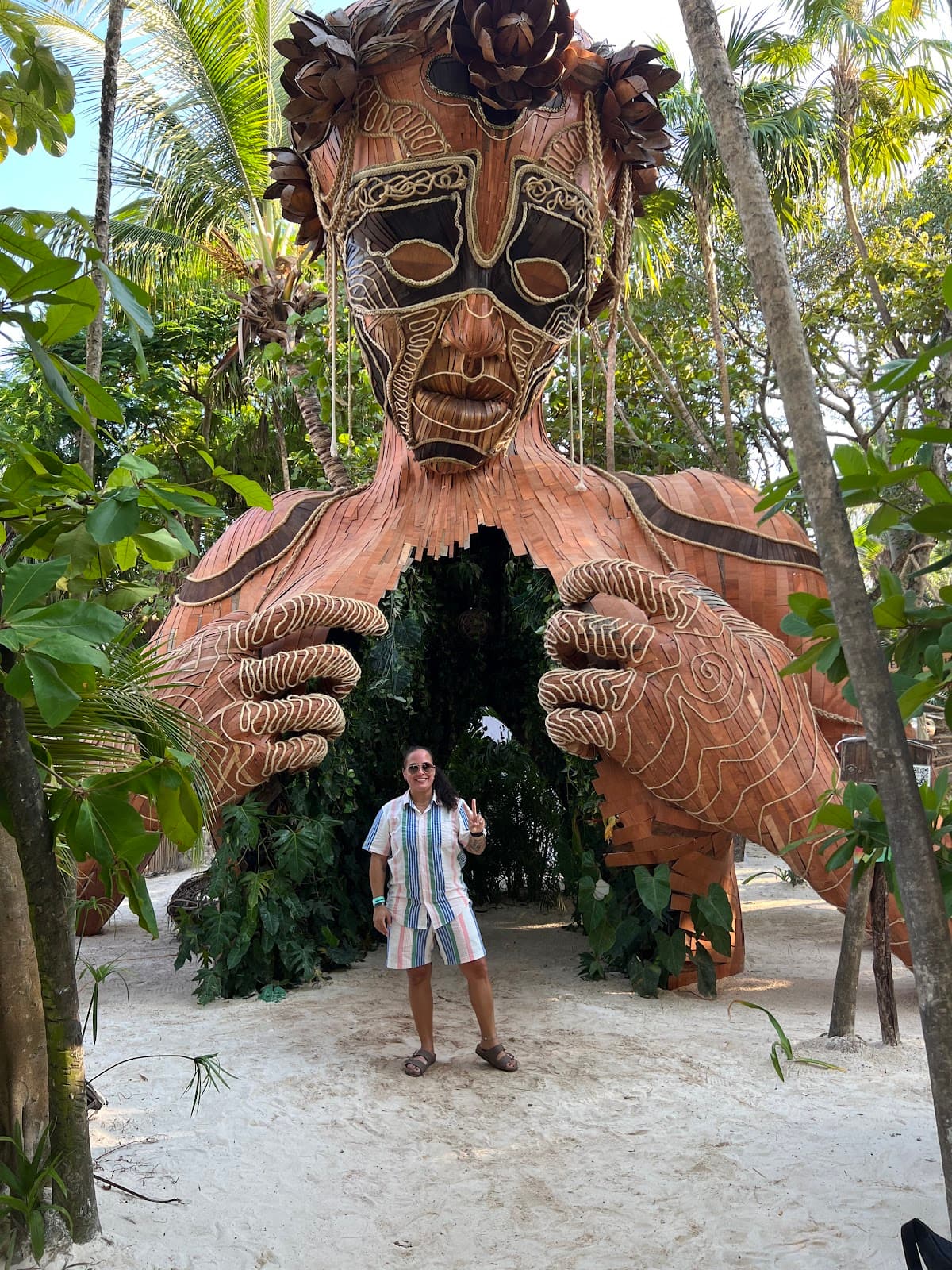 Tulum Wooden Sculpture - Daniel Popper