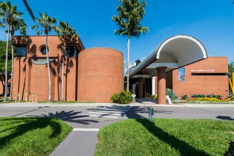 The Ashley Gibson Barnett Museum of Art (The AGB) at Florida Southern College
