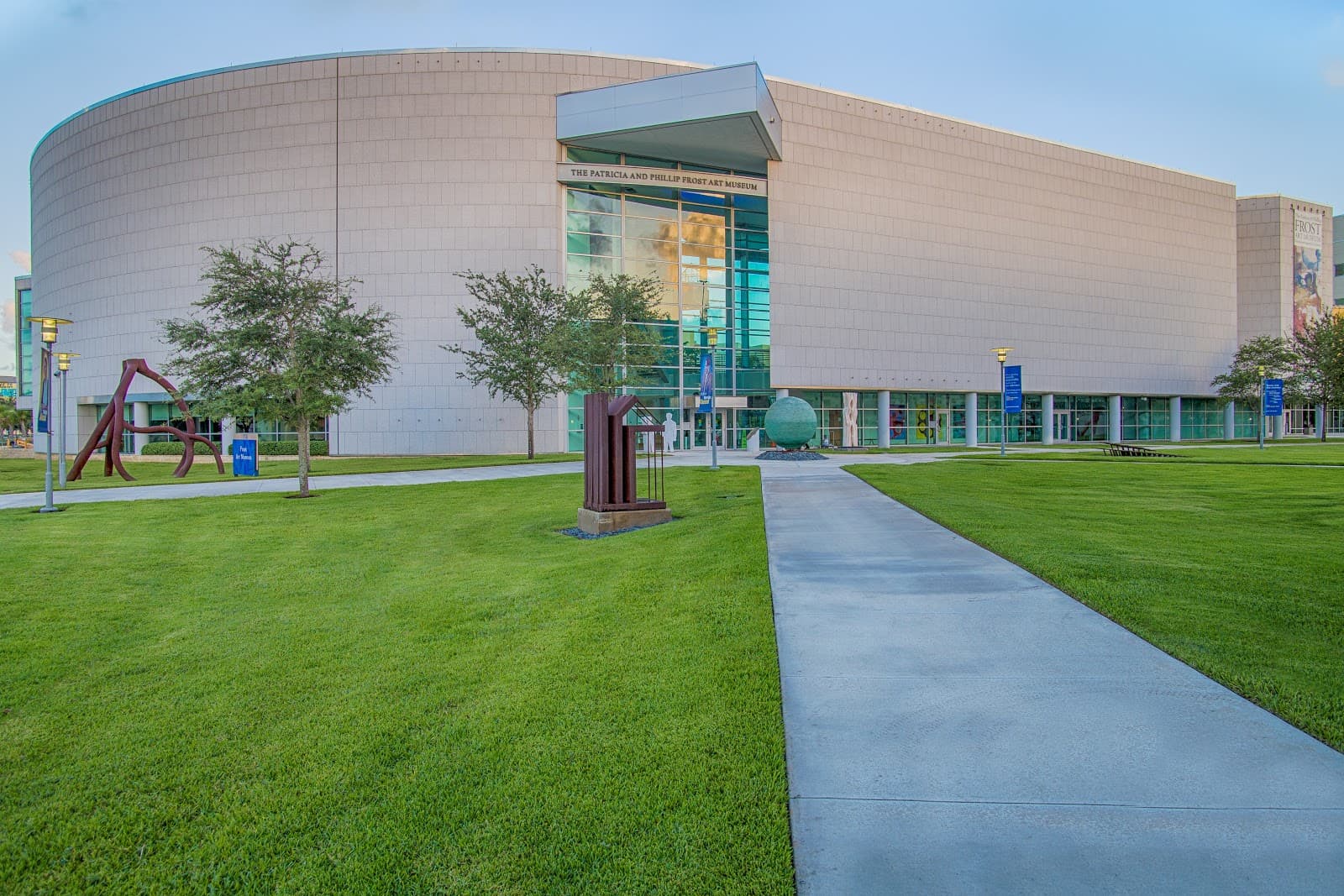 Patricia and Phillip Frost Art Museum