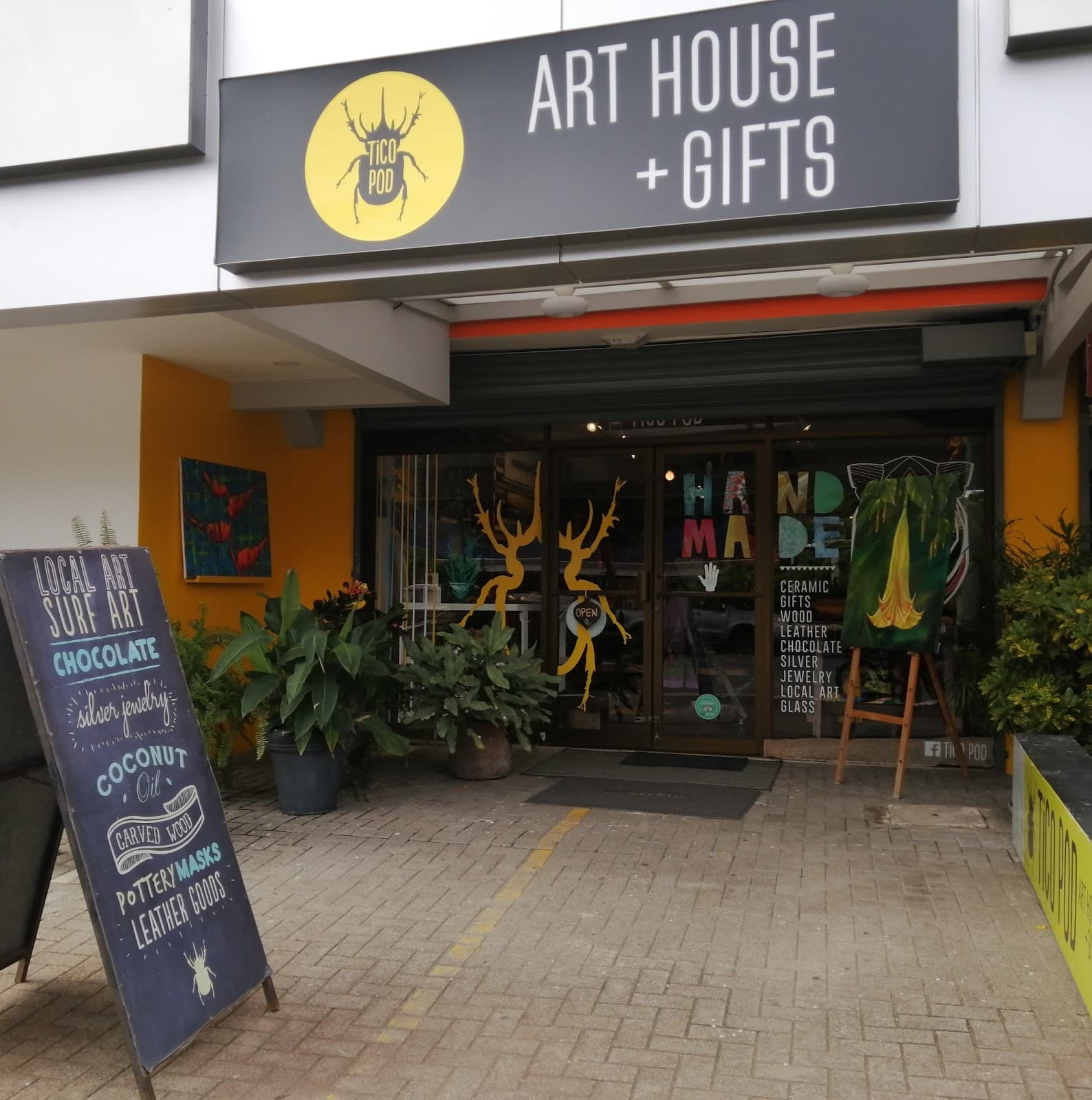 Tico Pod Art House & Gifts