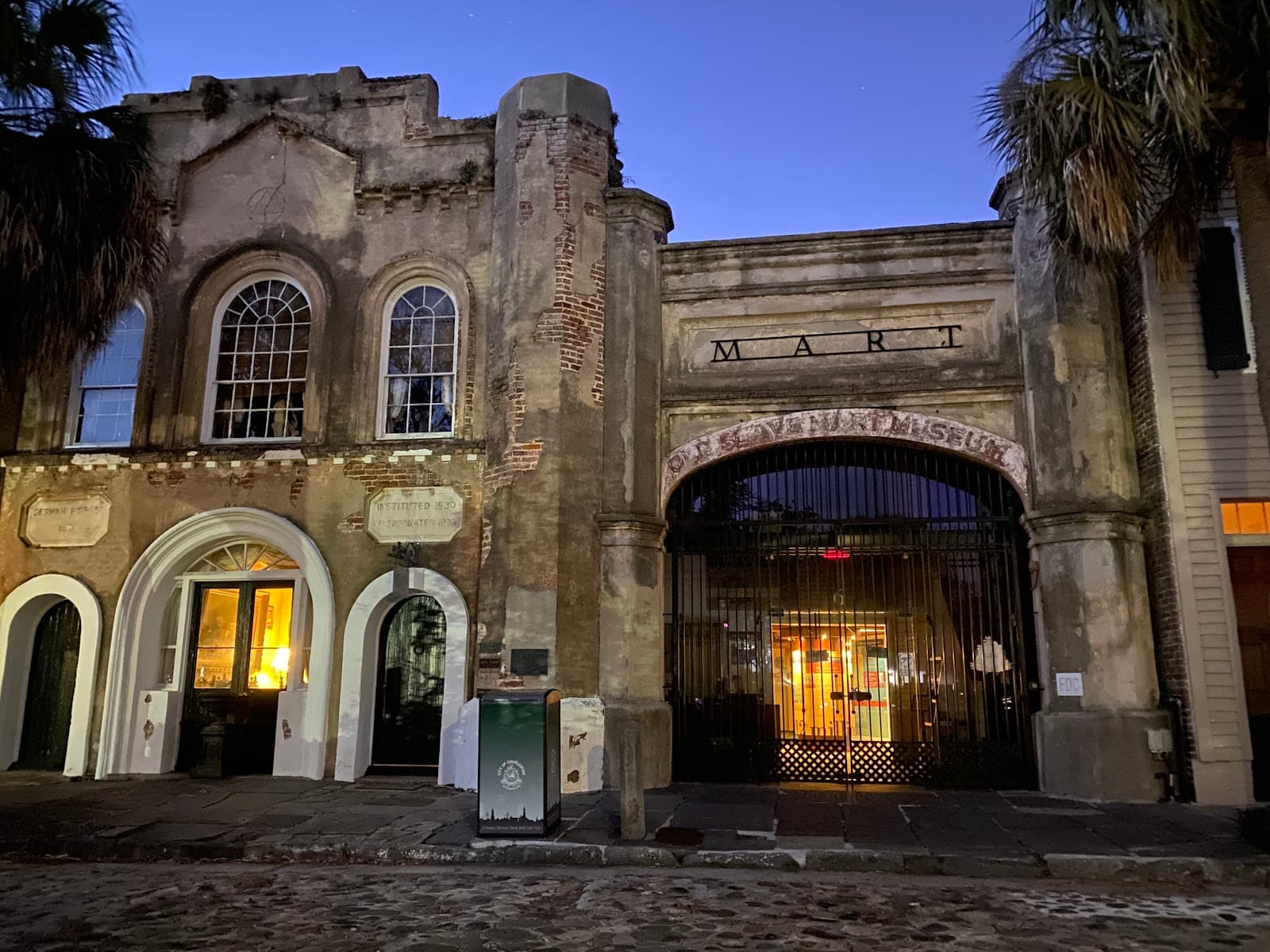Old Slave Mart Museum