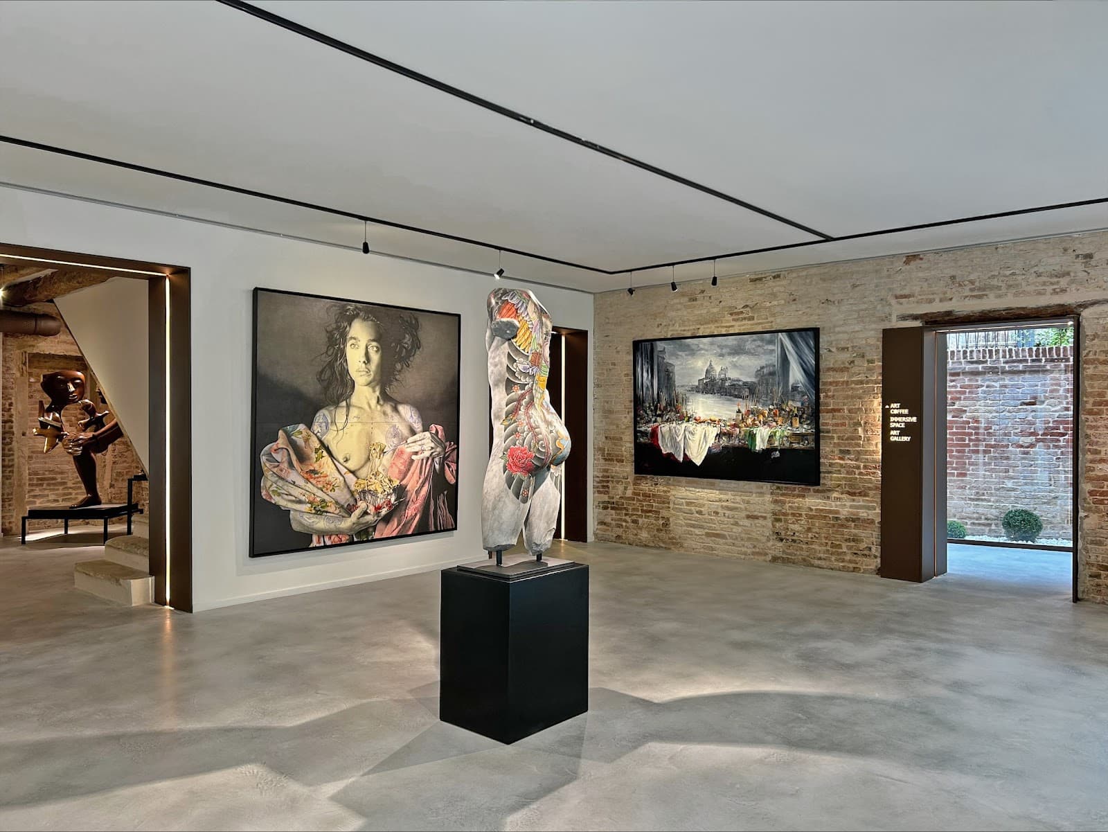 Galeries Bartoux Venice