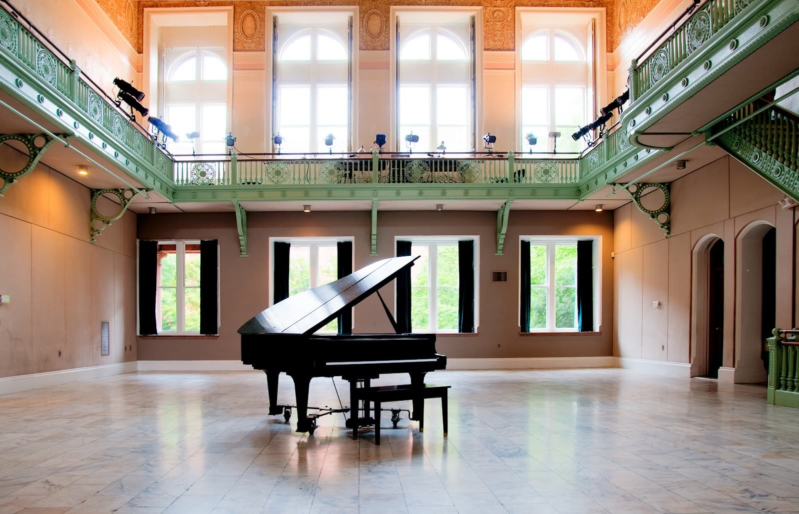 Multicultural Arts Center