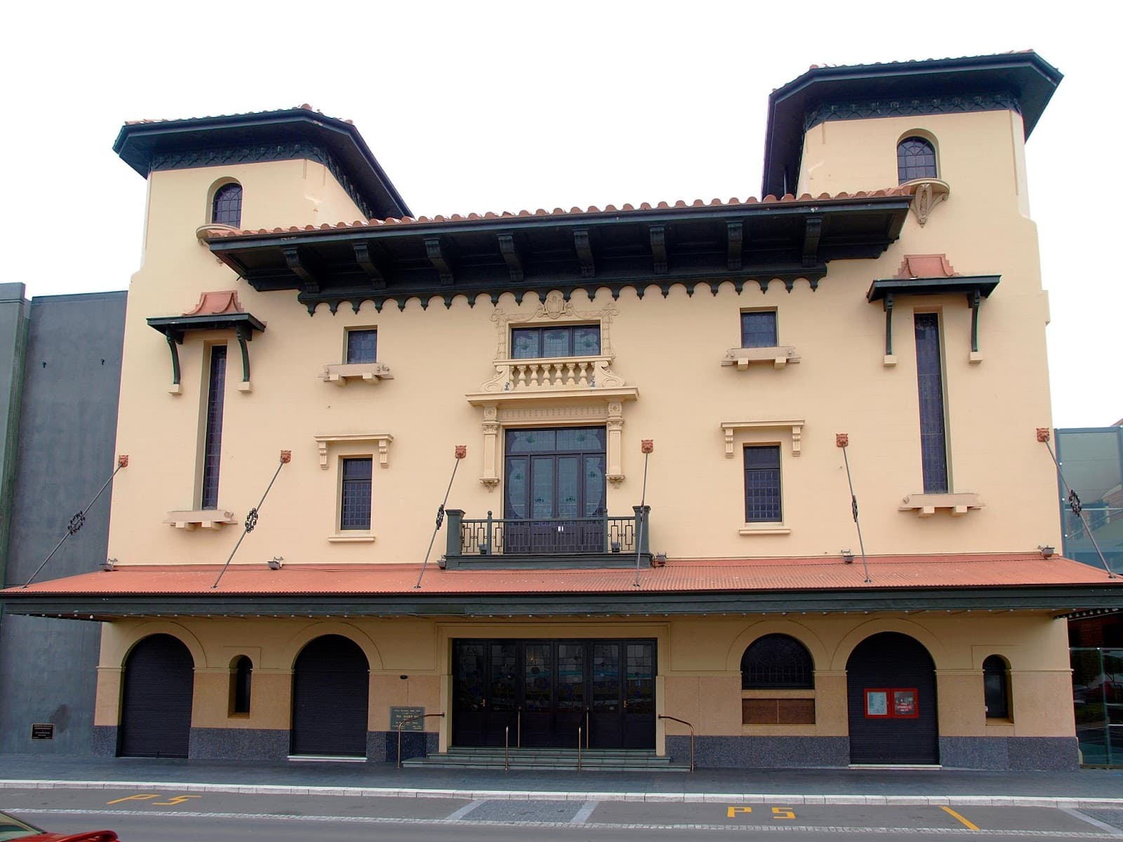 Toitoi: Hawke's Bay Arts & Events Centre